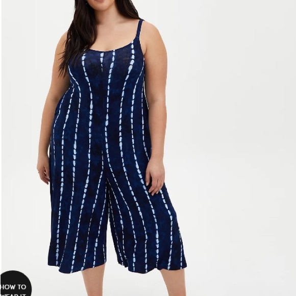 Torrid Super Soft Size 4 Blue Tie Dye Stripe Jumpsuit EUC - Picture 1 of 6